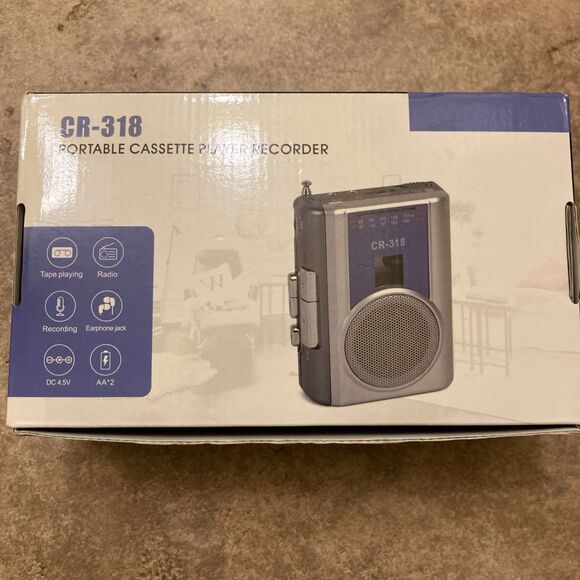 Gracioso Portable Cassette Player Recorder AM FM With Antenna Rare CR-318 NEW - Picture 1 of 8